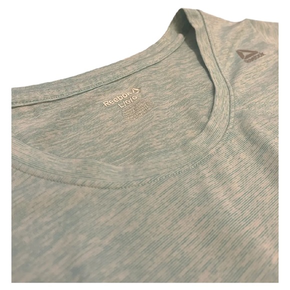 Rebook blue athletic shirt - Picture 3 of 3